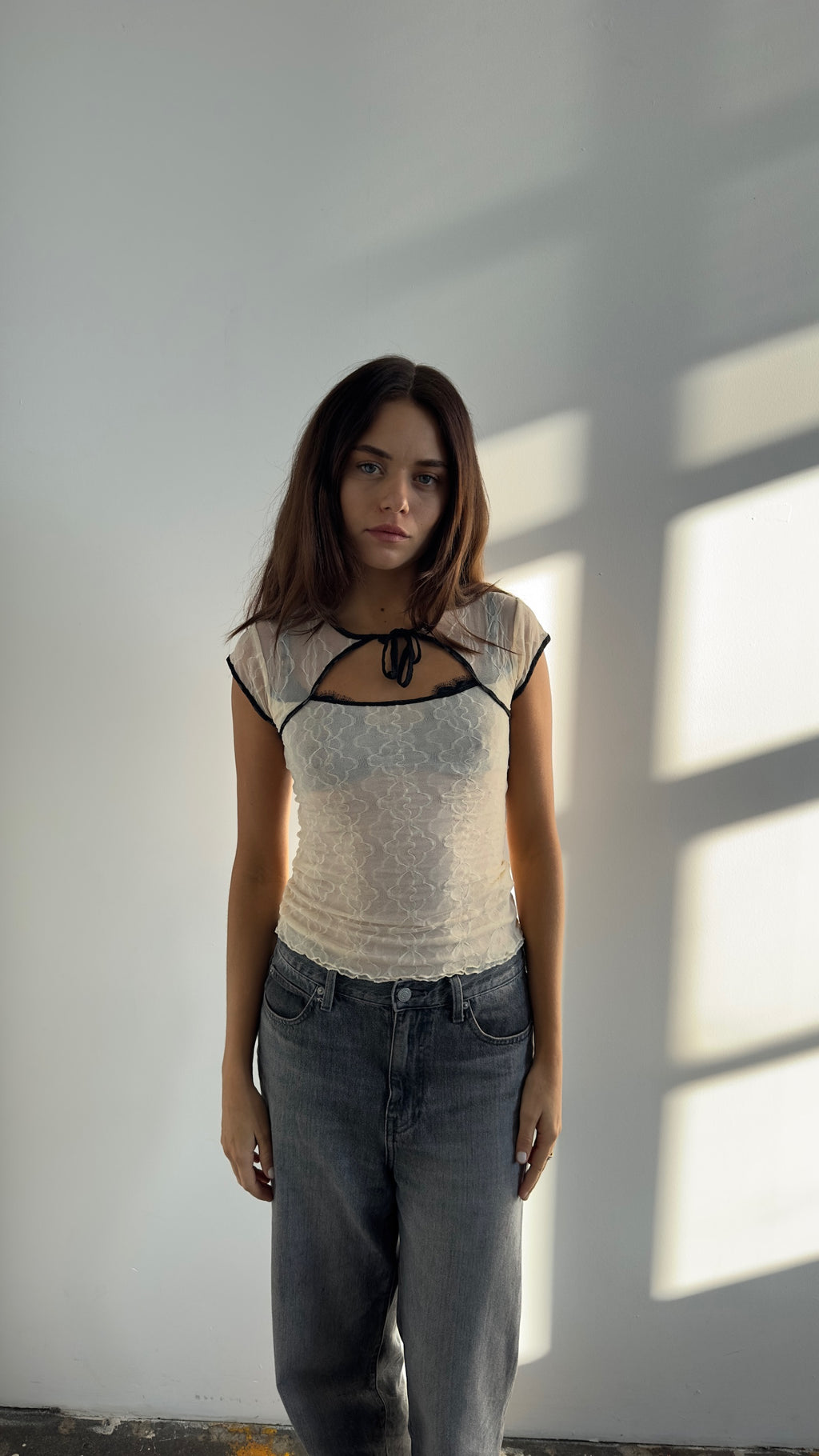 Mariposa Lace Bow Tee - Piped Cloud